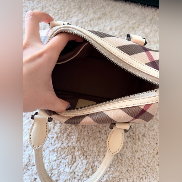Authentic Burberry mini tote - Picture 3 of 5